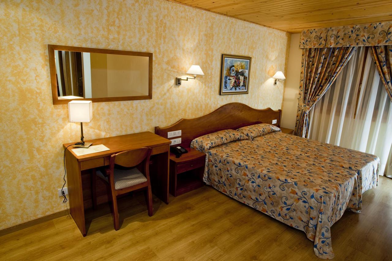 Hotel Montseny Espuy Exterior foto