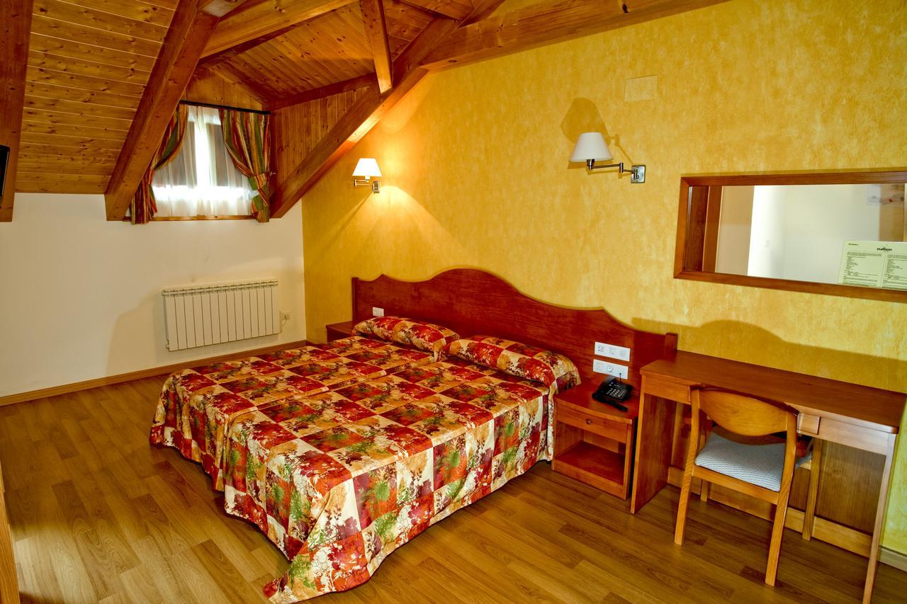 Hotel Montseny Espuy Exterior foto